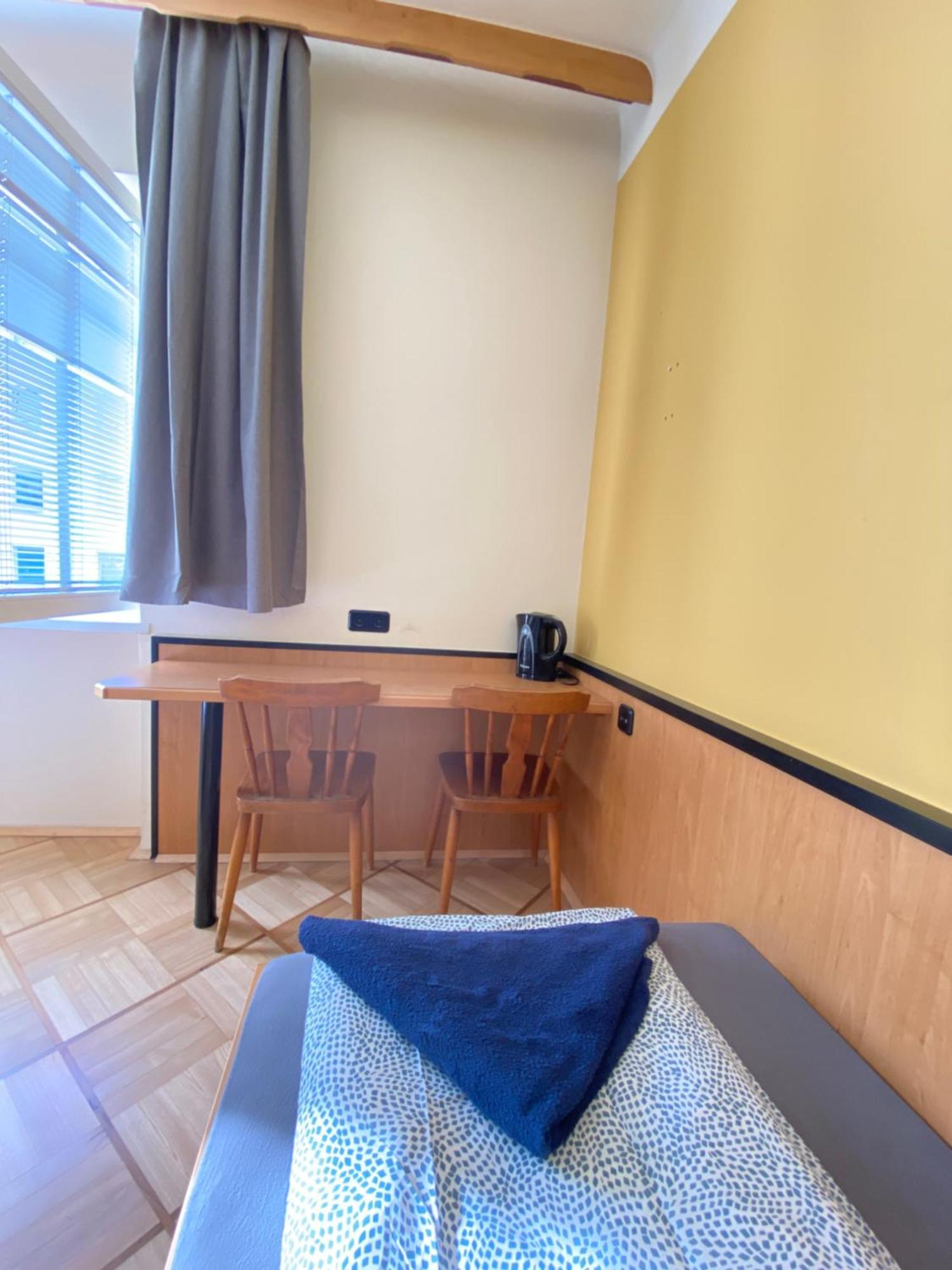 Affordable Central Rooms, 10-Min To Lugner City 维也纳 外观 照片