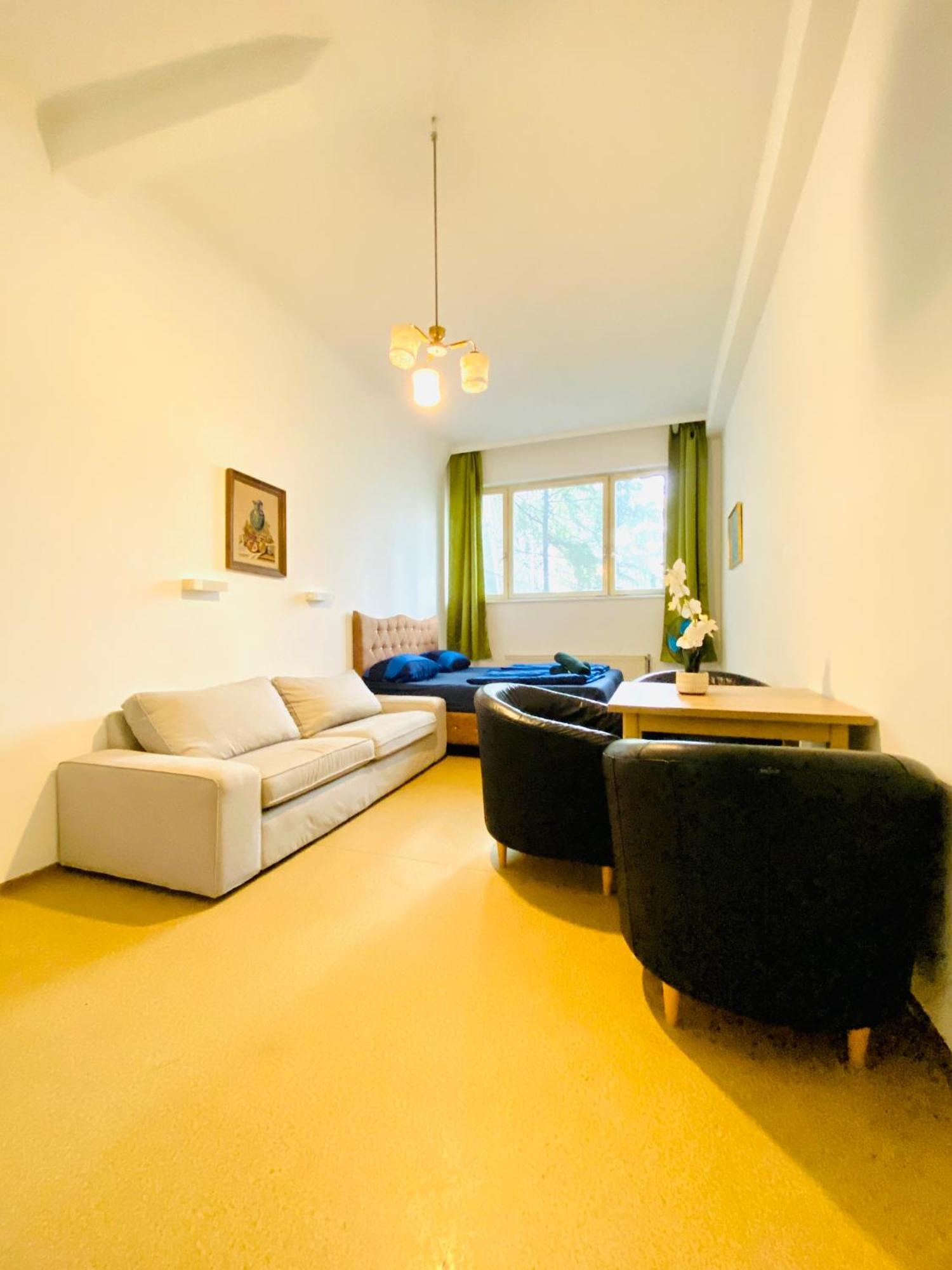 Affordable Central Rooms, 10-Min To Lugner City 维也纳 外观 照片