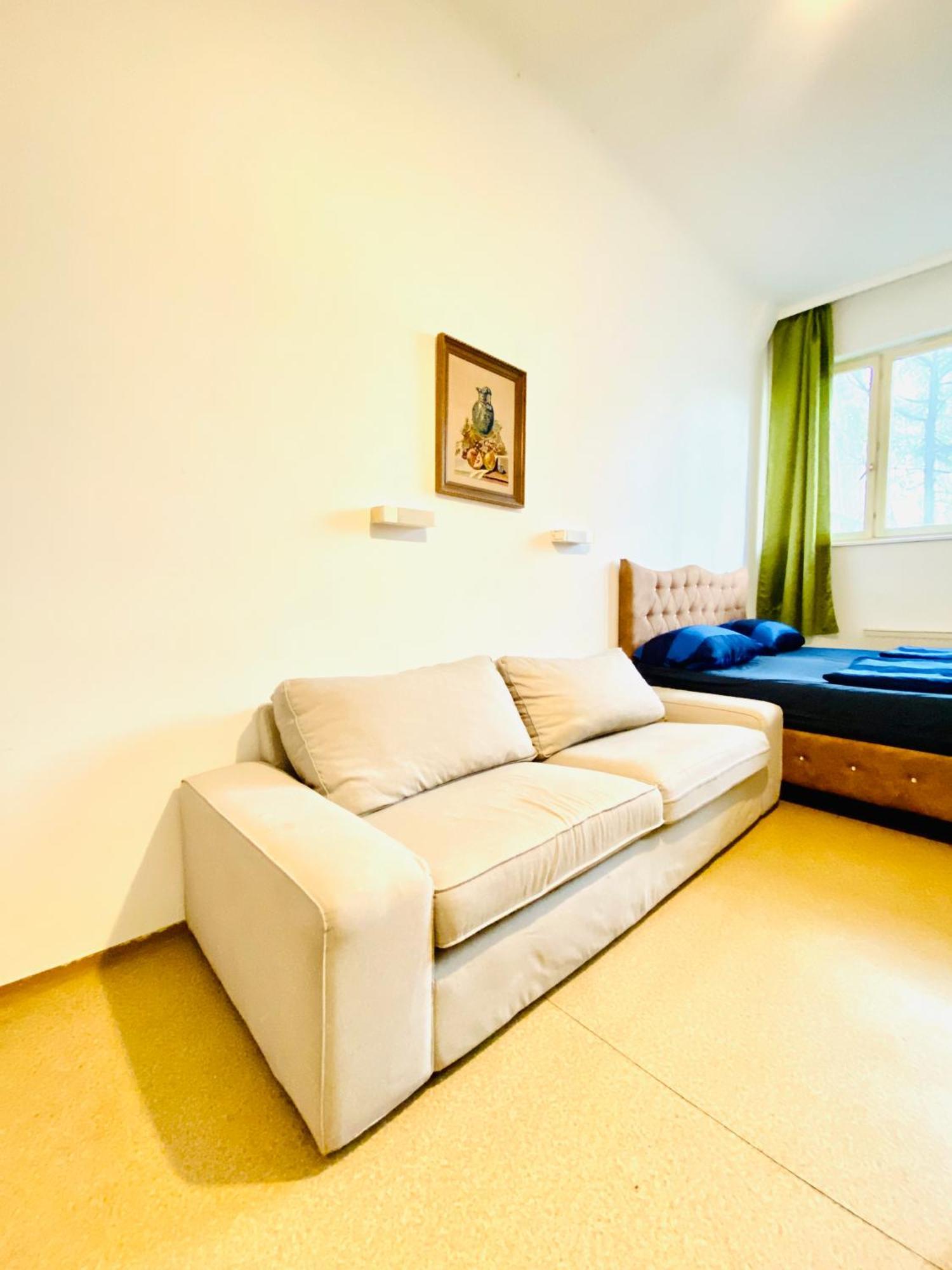 Affordable Central Rooms, 10-Min To Lugner City 维也纳 外观 照片