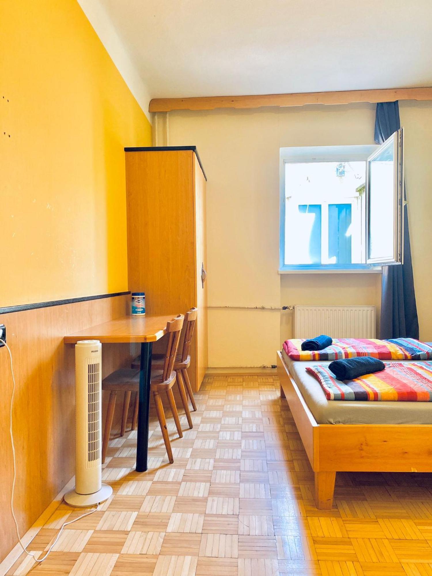Affordable Central Rooms, 10-Min To Lugner City 维也纳 外观 照片