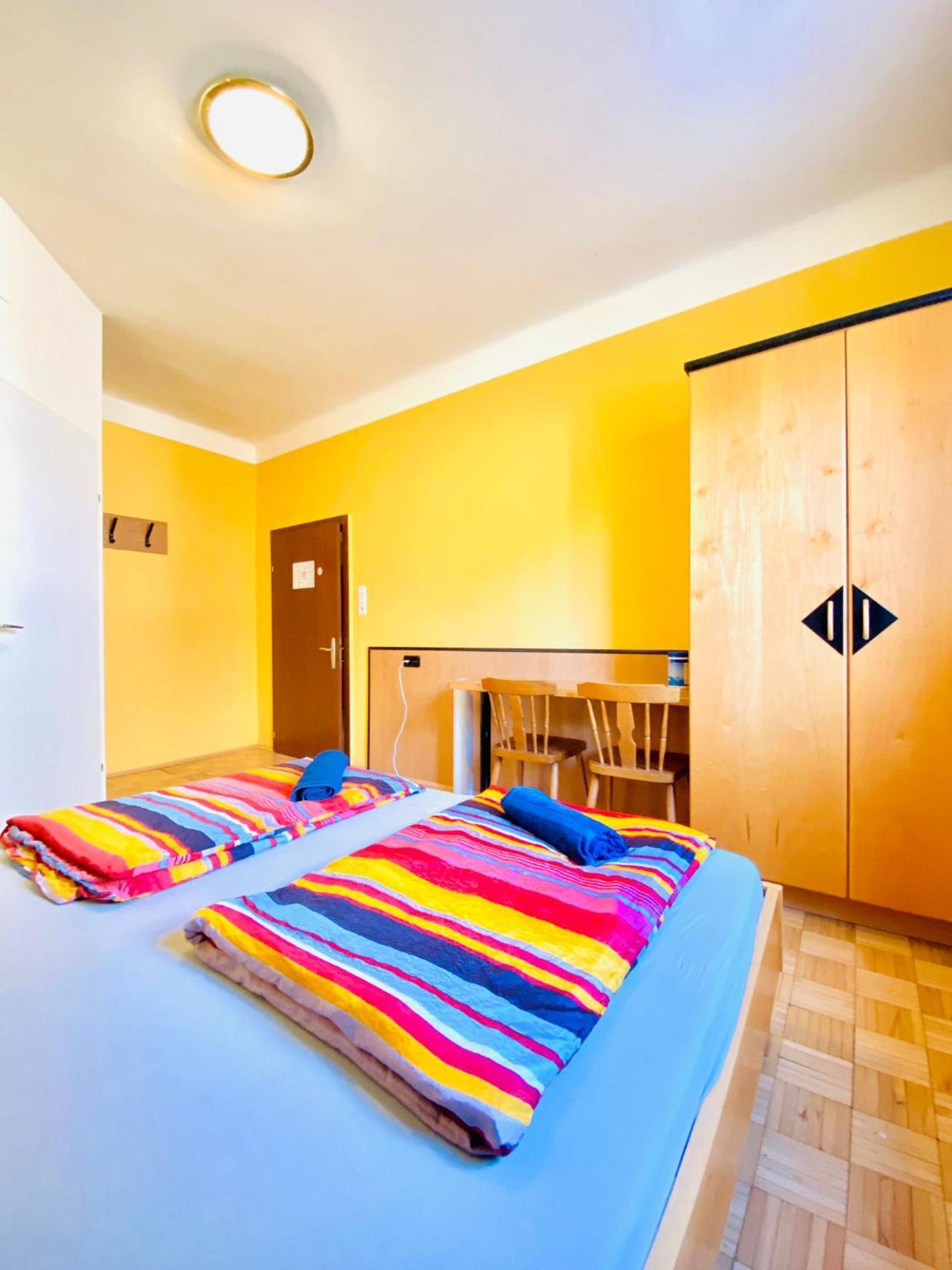 Affordable Central Rooms, 10-Min To Lugner City 维也纳 外观 照片