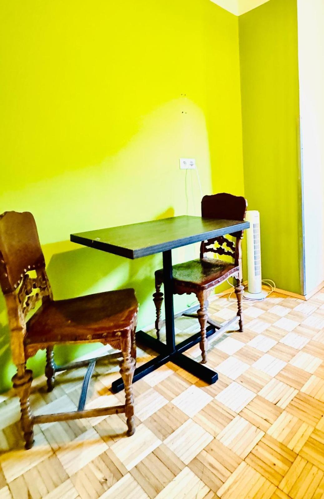 Affordable Central Rooms, 10-Min To Lugner City 维也纳 外观 照片