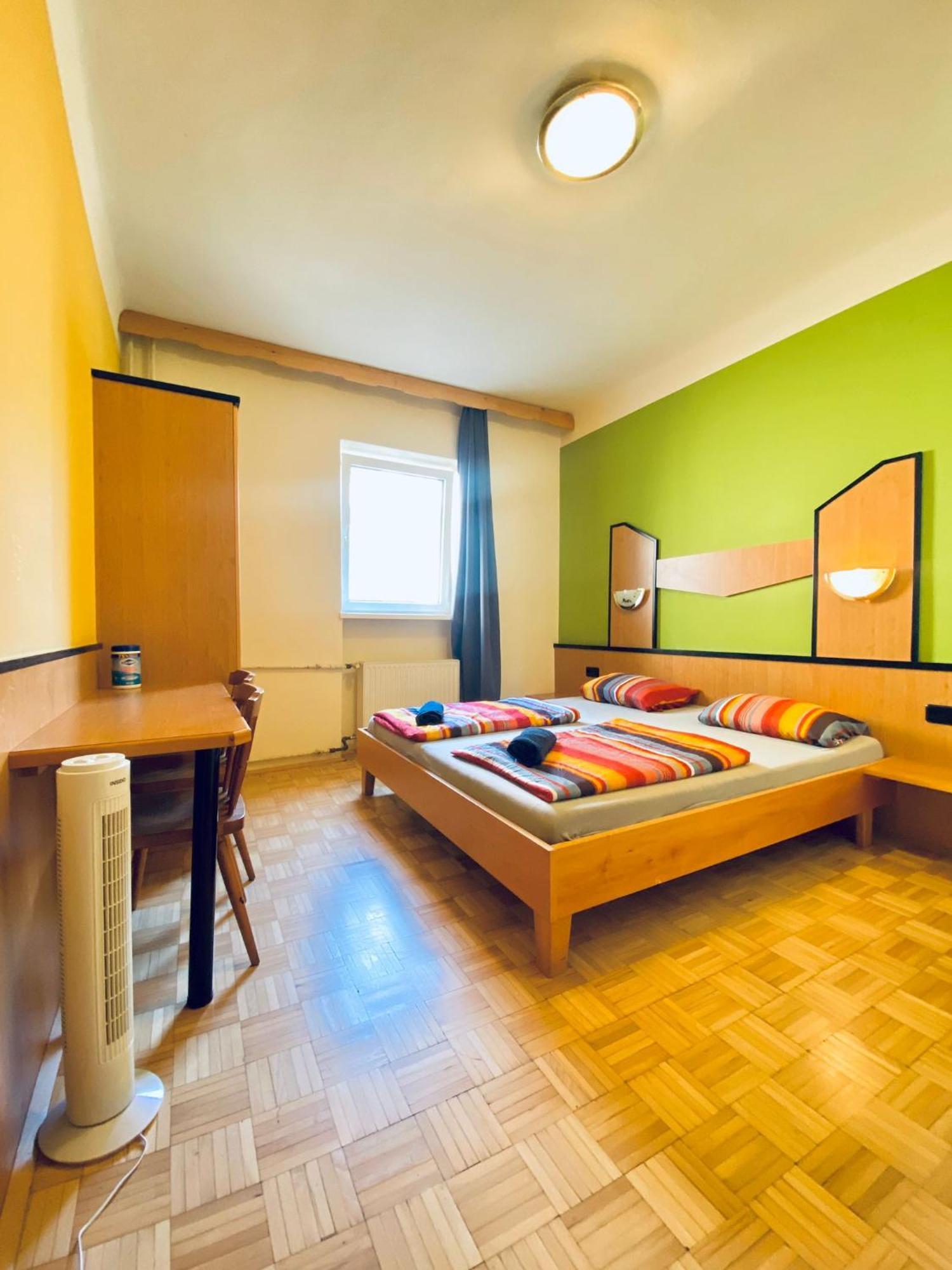 Affordable Central Rooms, 10-Min To Lugner City 维也纳 外观 照片
